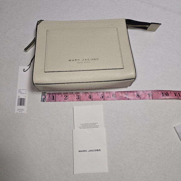 NWT Marc Jacobs Pouch/Clutch. Color Is Marshmellow.